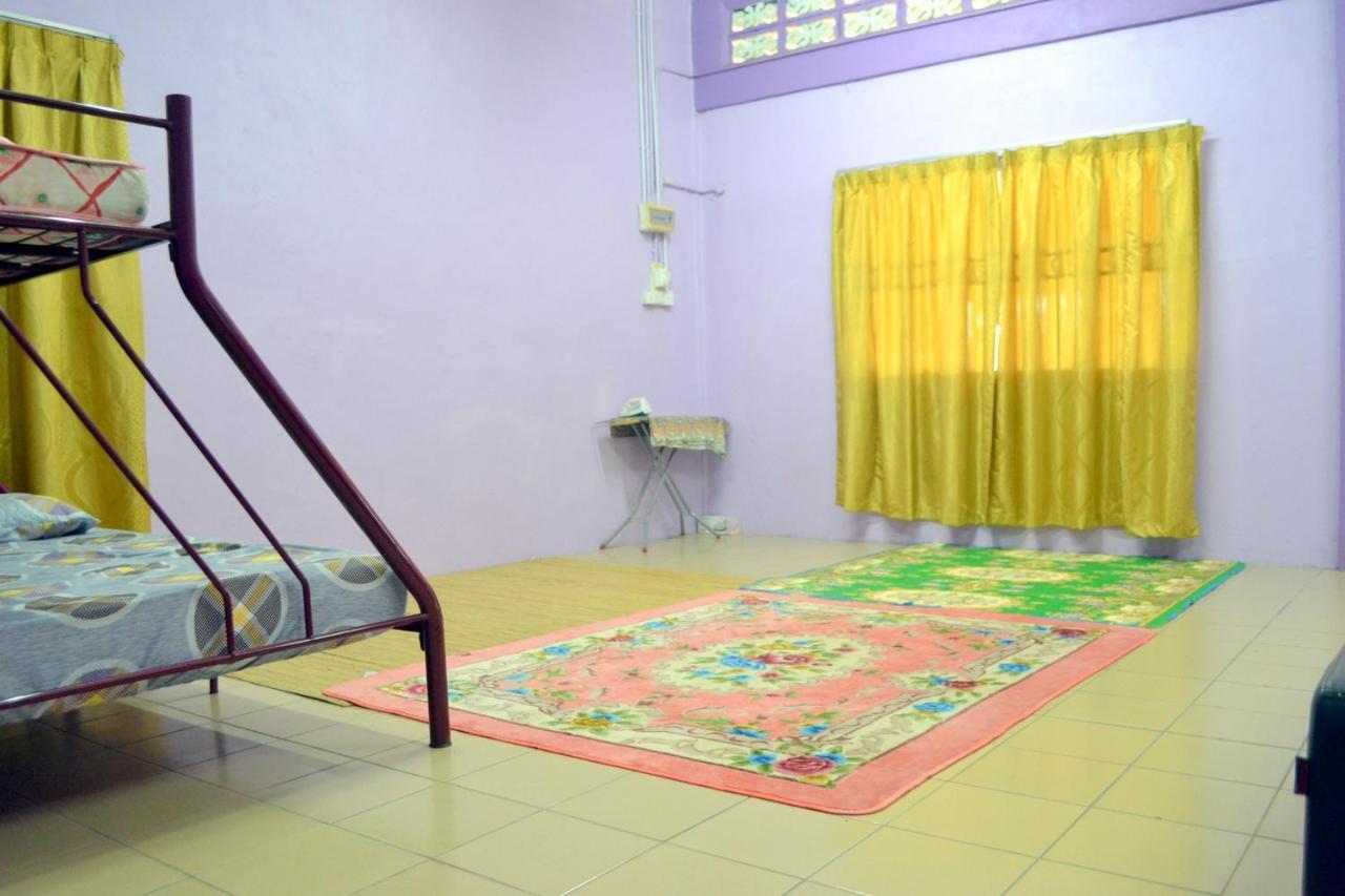 Homestay Jertih Besut Terengganu Extérieur photo